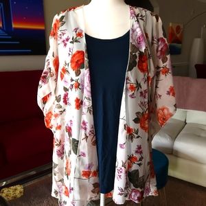 Emory Park sheer floral Kimono